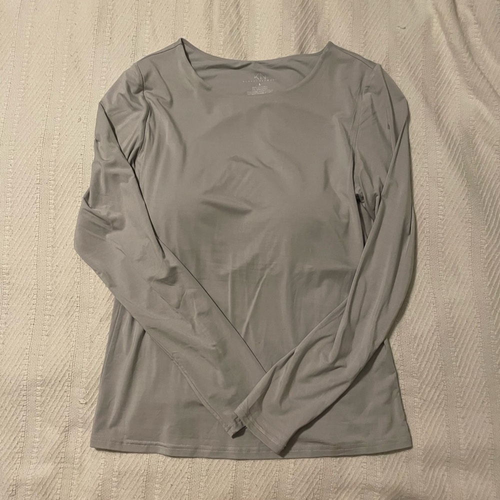 Klassy Network Light Gray Long Sleeve Top